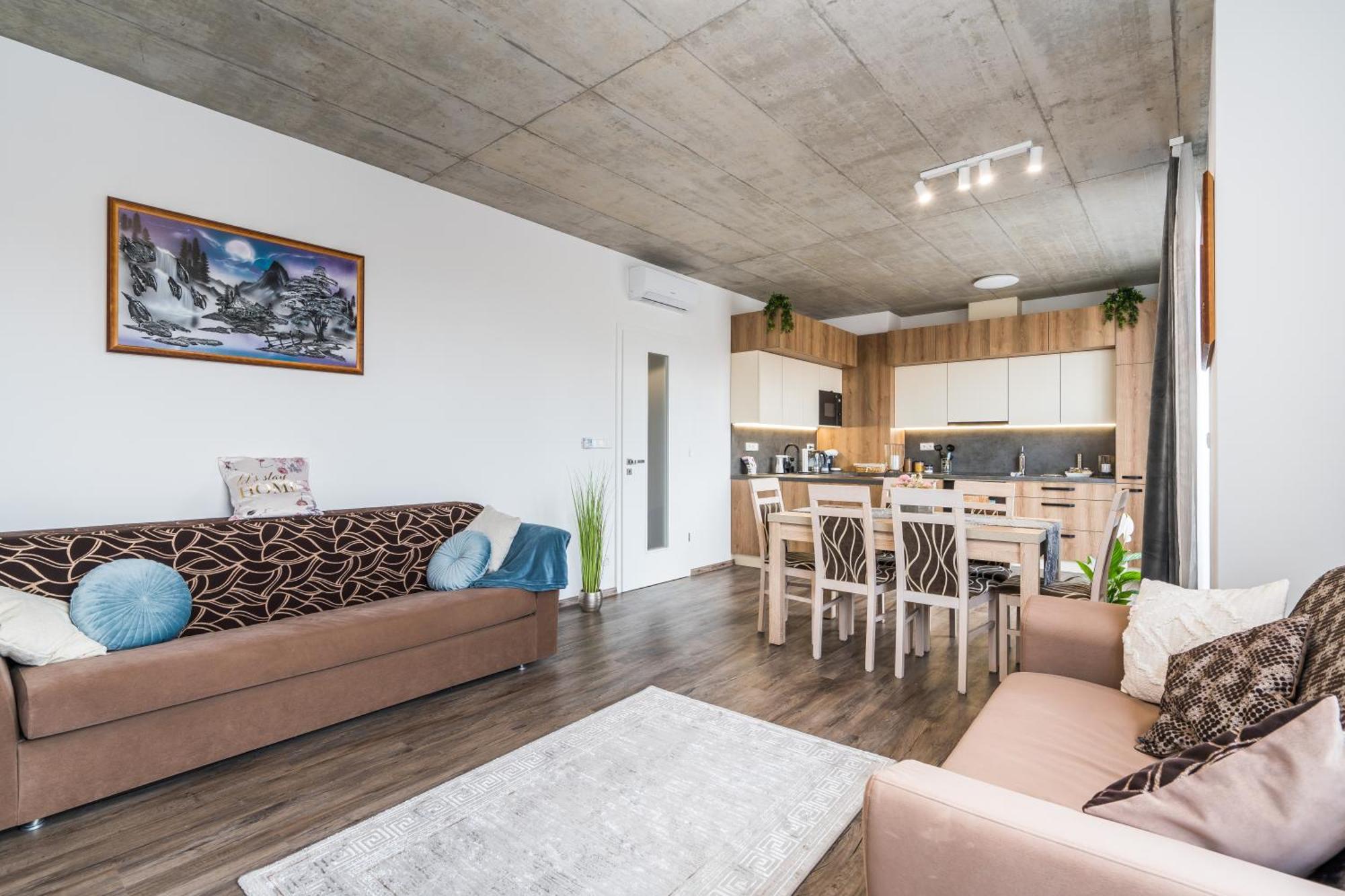 Perla Hradce 401 Apartment Hradec Kralove Exterior photo