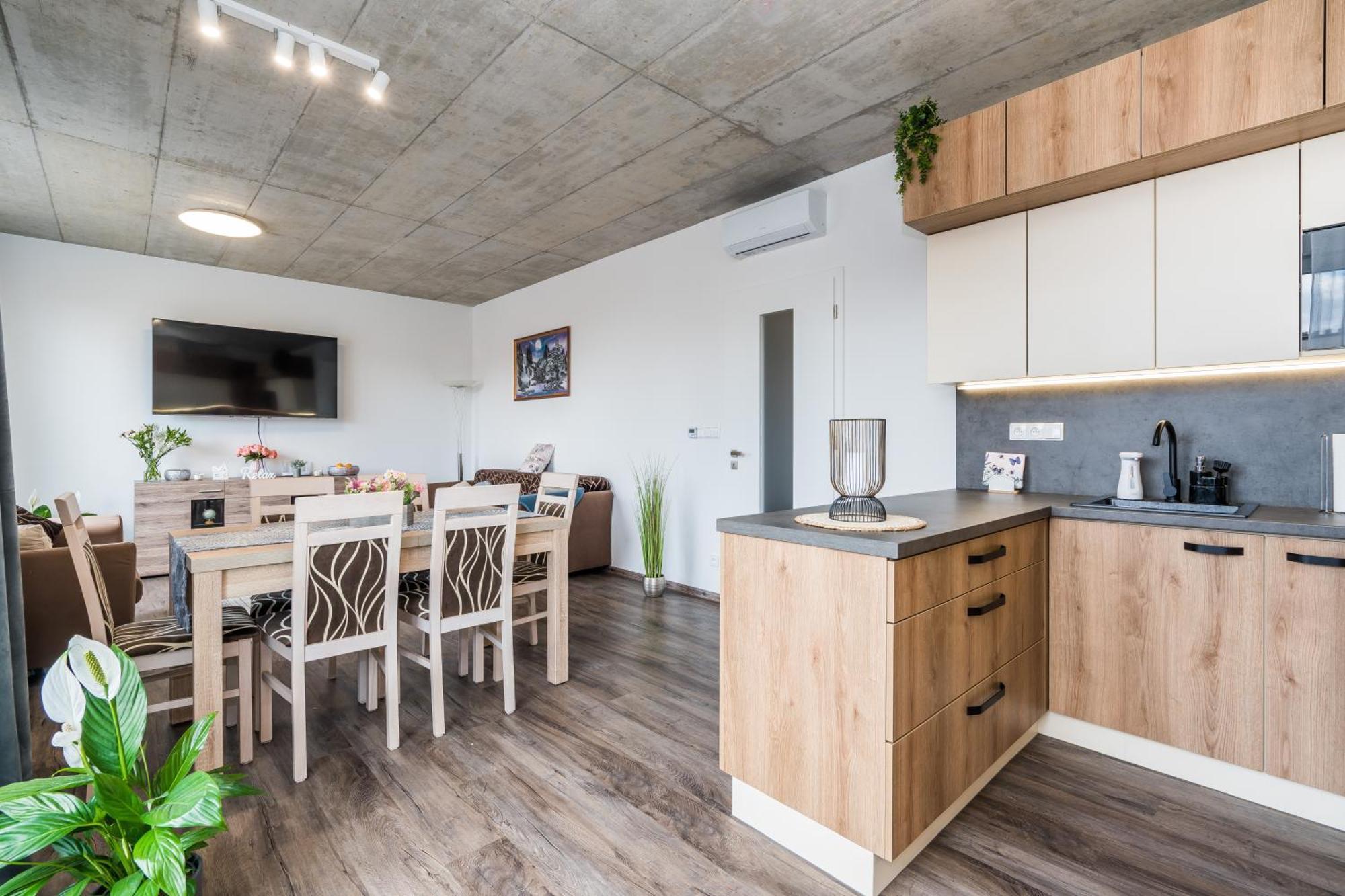 Perla Hradce 401 Apartment Hradec Kralove Exterior photo