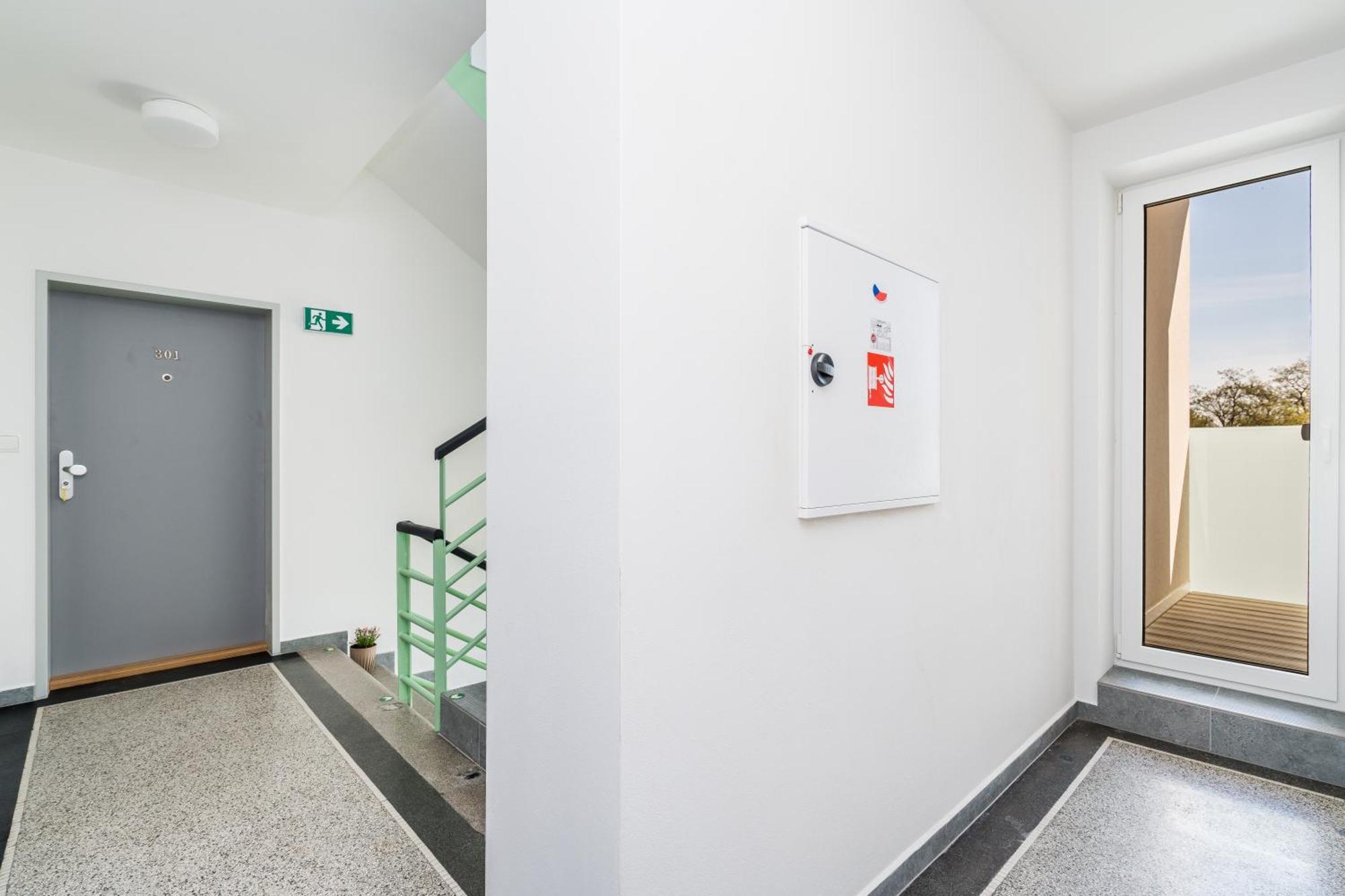 Perla Hradce 401 Apartment Hradec Kralove Exterior photo